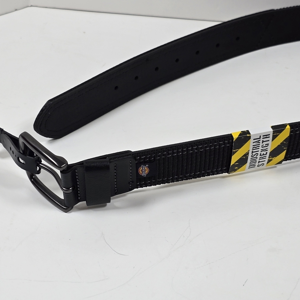 Dickies Industrial Strength Nylon Overlay Belt Small 30-32 Nwt - Picture 5 of 5